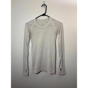 Lululemon Swiftly Tech Long Sleeve Top Size 4